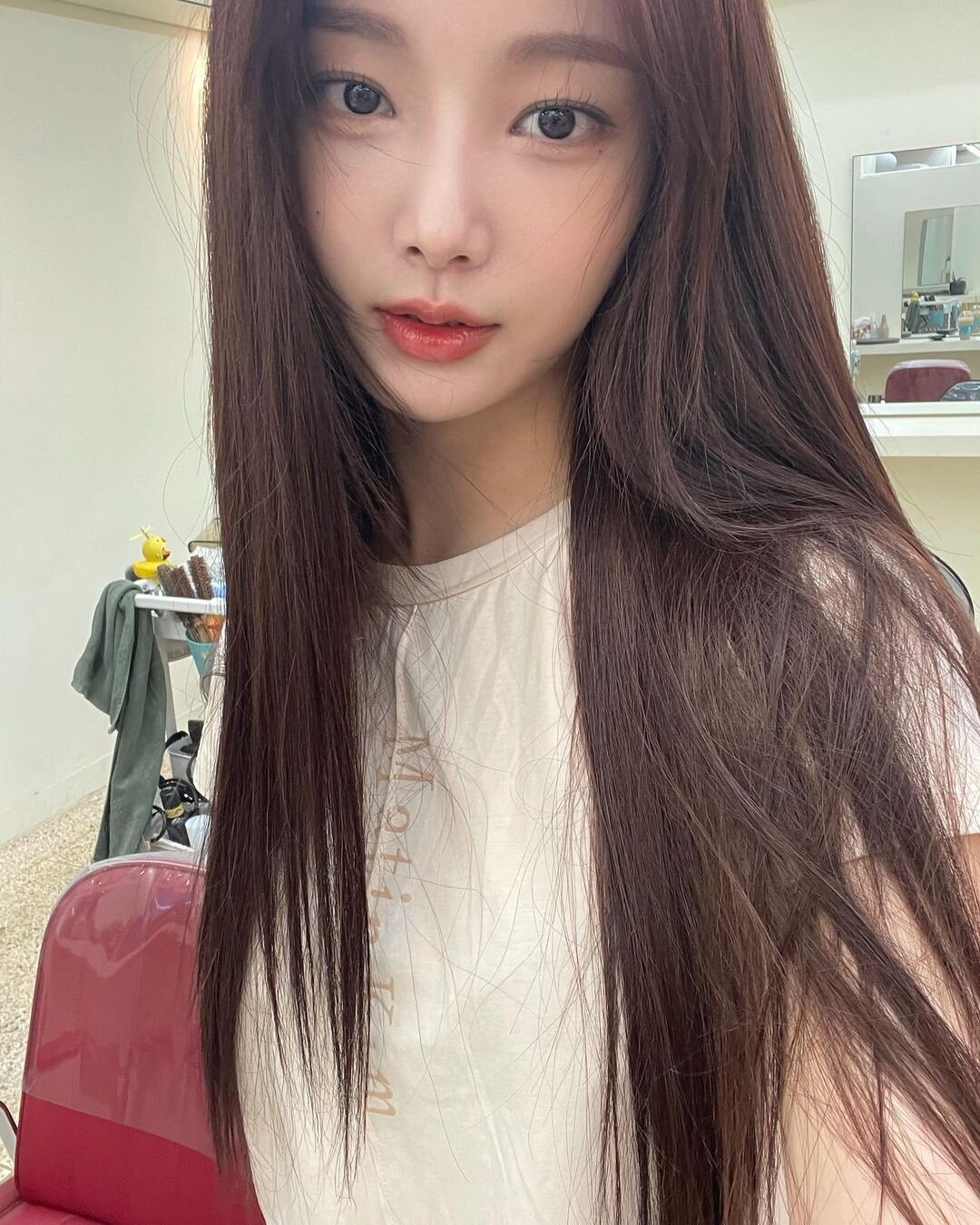 220520 Yeonwoo Instagram Update | kpopping