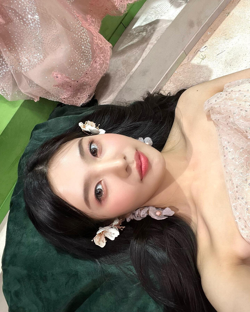 220323 Red Velvet Joy Instagram Update documents 3
