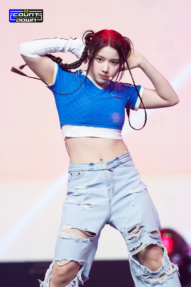 230323 NMIXX Jiwoo - 'Young, Dumb, Stupid' at M COUNTDOWN documents 2