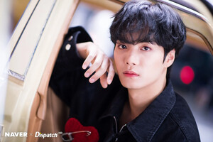 NU'EST JR "LOVE ME" music video shooting by Naver x Dispatch