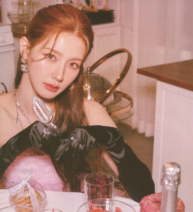 (G)I-DLE Miyeon - 1st Mini Album 'MY' [SCANS] documents 7