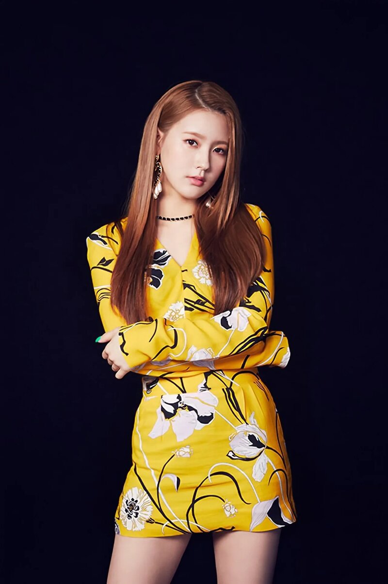 (G)I-DLE_Miyeon_Latata_Japanese_ver._concept_photo.png