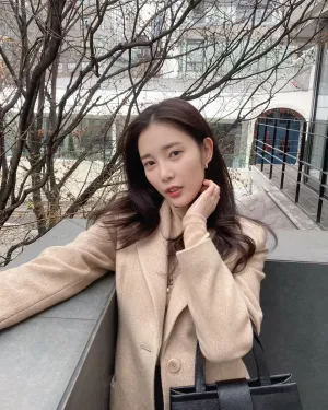 210115 Chaekyung Instagram update (APRIL)