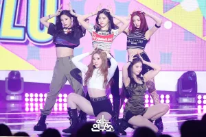 190302 ITZY - DALLA DALLA at Music Core