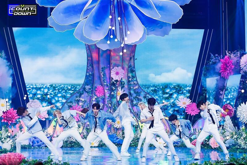 230713 ZEROBASEONE - 'In Bloom' at M COUNTDOWN documents 3