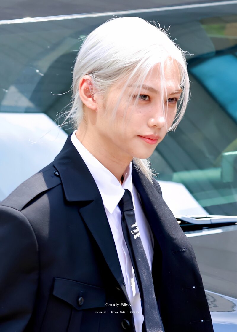 240719 FELIX AT MUSIC BANK PRE-RECORDING documents 1