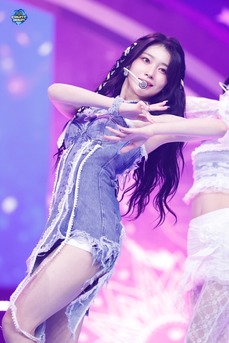 240606 Kep1er Xiaoting - 'Shooting Star' at M Countdown documents 9