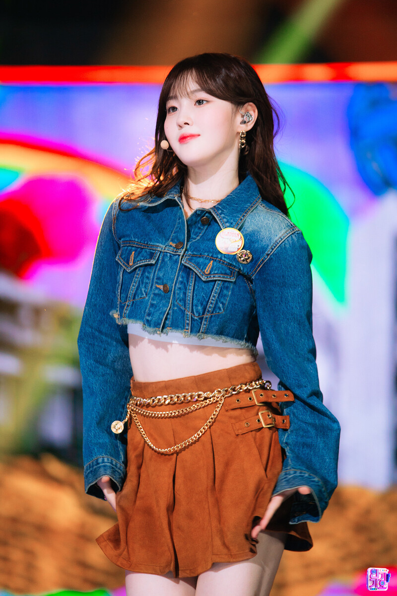 221023 Kep1er Chaehyun - 'We Fresh' at Inkigayo documents 2