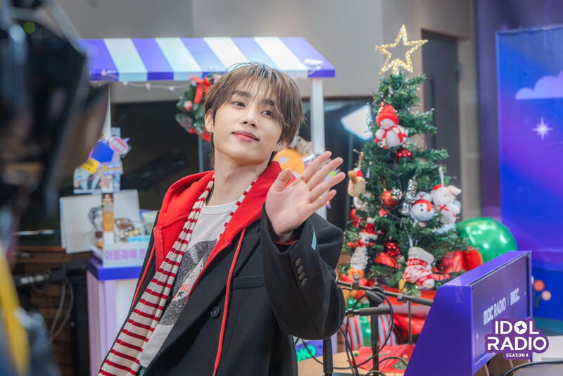 241205 - idolradiokorea Twitter Update with SUNWOO documents 12