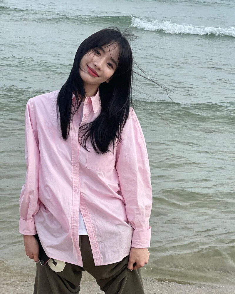 220604 Seola Instagram Update documents 3