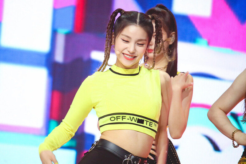 itzy_예지_(3).jpg