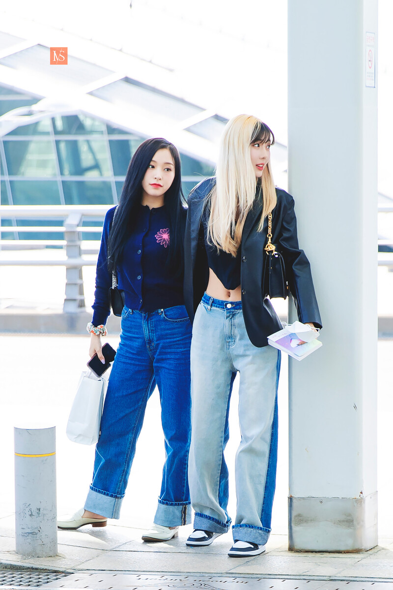 220514 Dreamcatcher Yoohyeon & Gahyeon documents 1