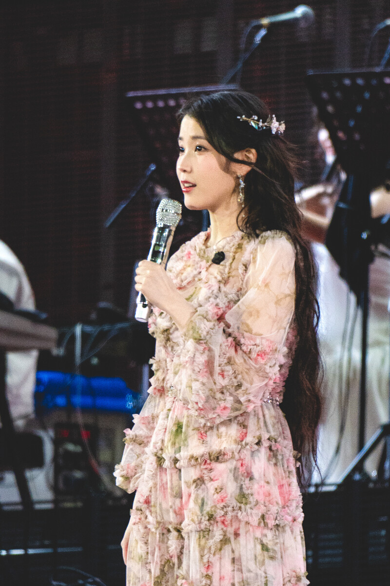 240921 IU - HEREH World Tour Concert Encore: The Winning in Seoul Day 1 documents 2