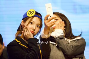 240309 JIHYO & NAYEON - Music Korea Fansign