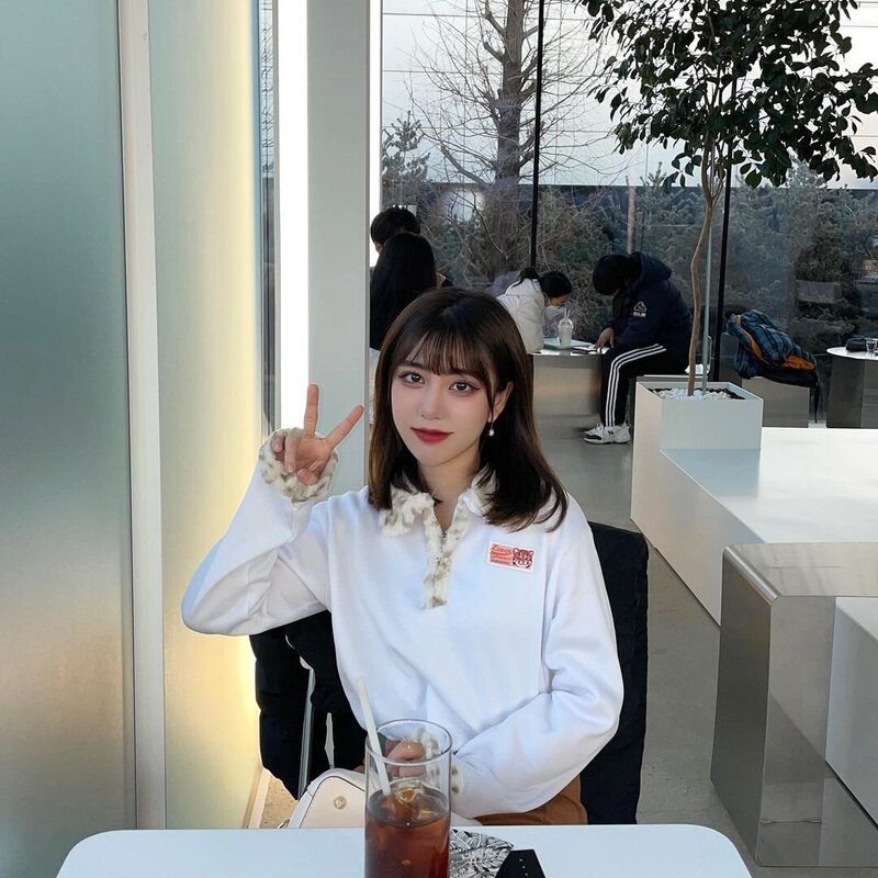 220119 - Byeolha's Instagram Update documents 2