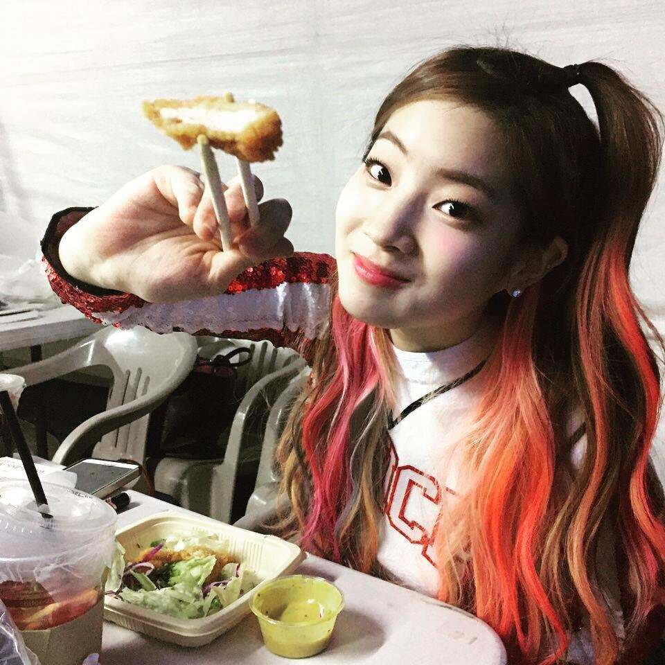 151227 TWICE Instagram Update - Dahyun | kpopping