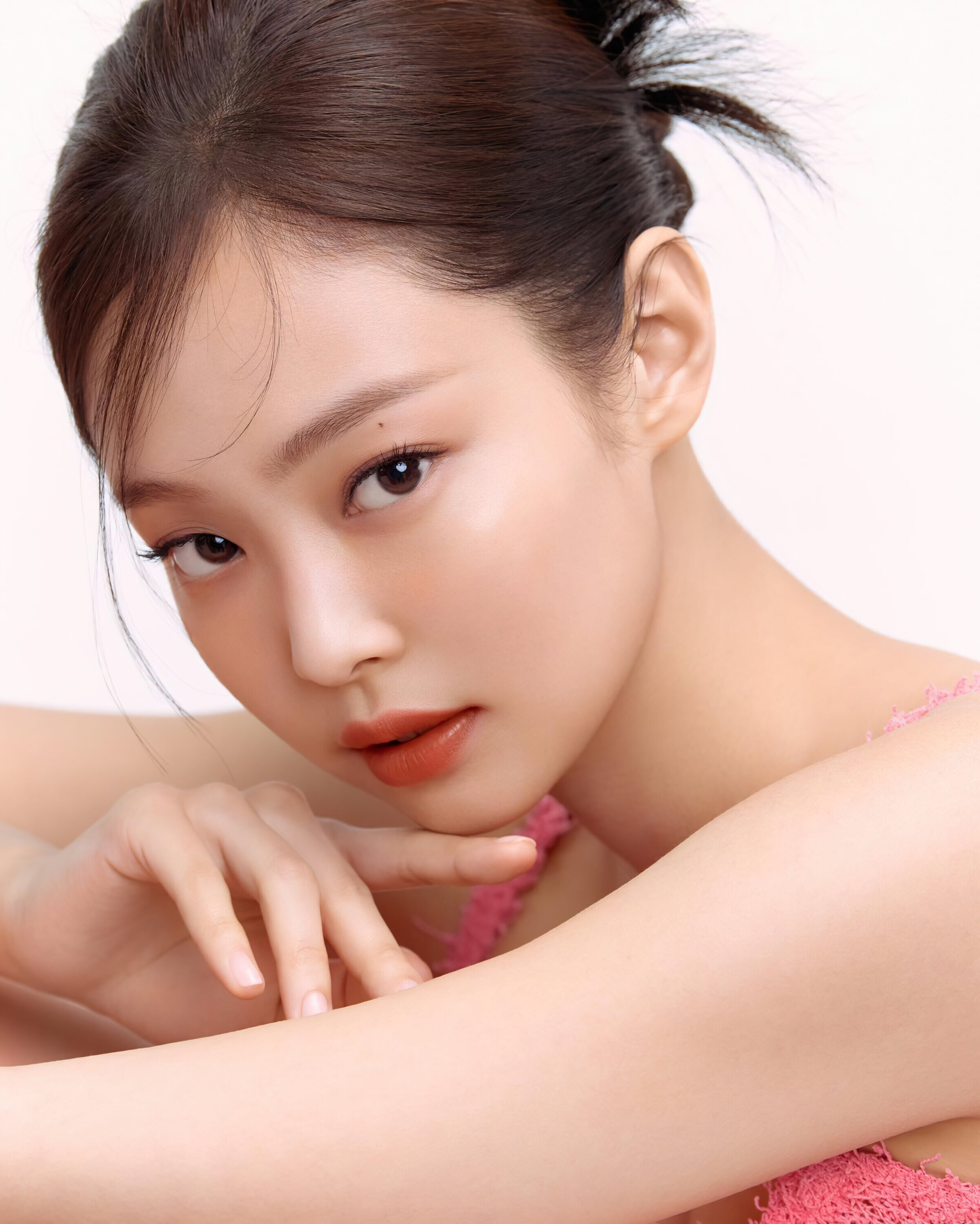 BLACKPINK Jennie for HERA 'Color My Own' Powder Matte Liquid 