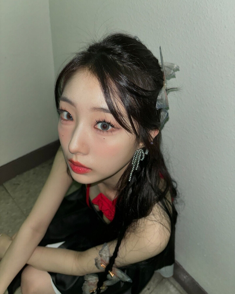 240904 - YeoJin Instagram Update documents 6