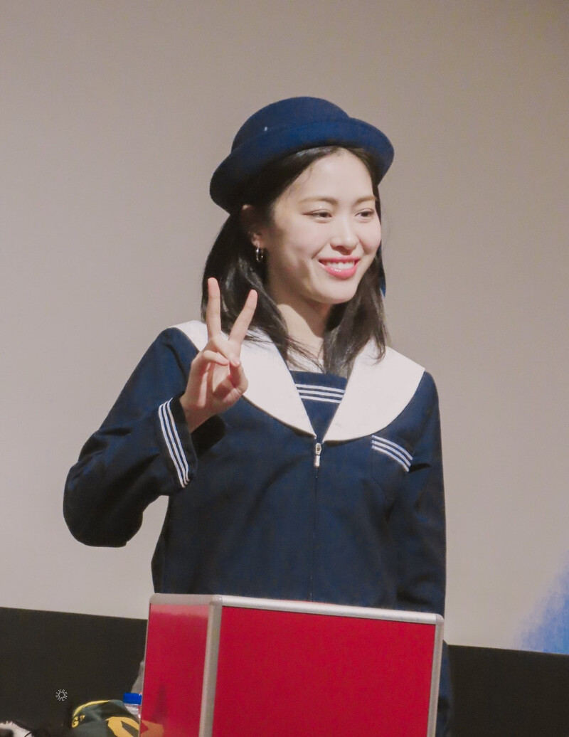 241227 Itzy Ryujin at Fansign in Singapore documents 11