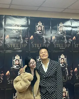 250107 - CHAERYEONG Instagram Update with J.Y. Park