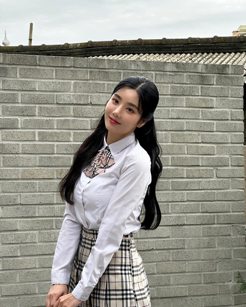 230510 Kwon Eunbi Instagram Update | kpopping