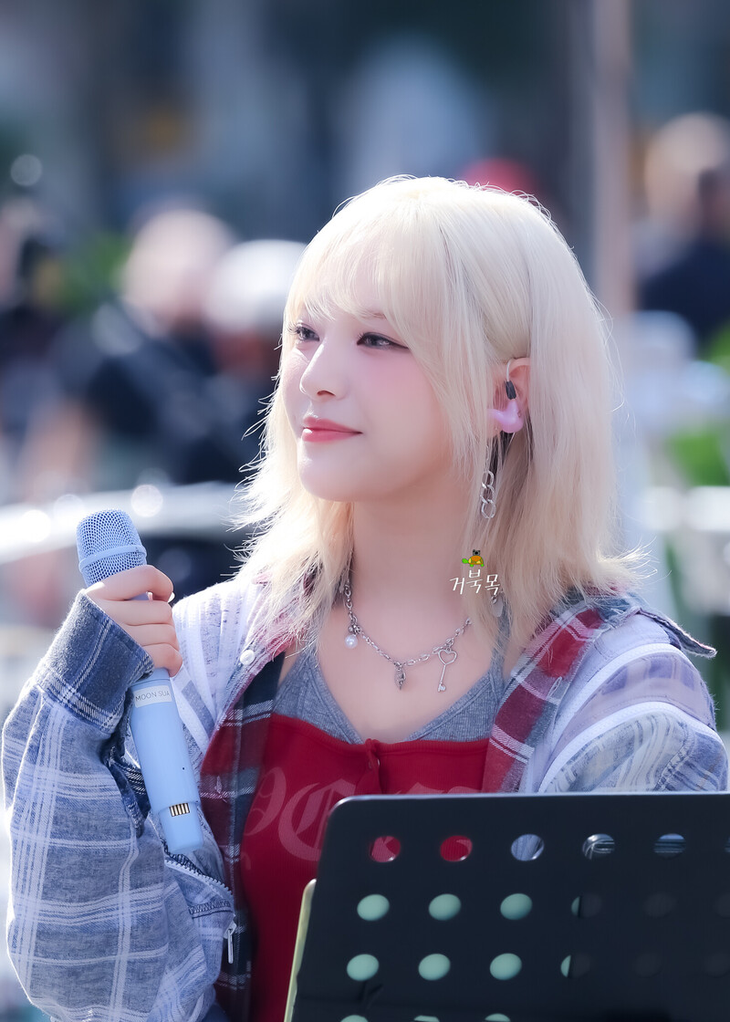 241010 Billlie Moon Sua - 'The Fillin' Live' Busking Event documents 2