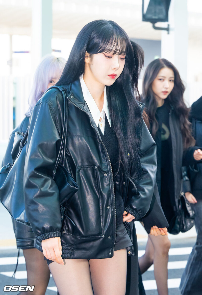 250102 SinB at Incheon International Airport documents 4