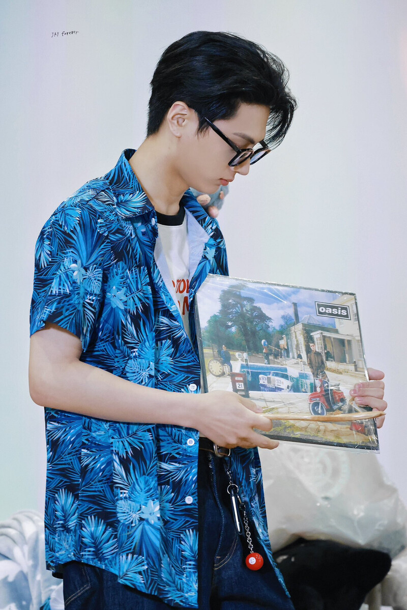 240719 JAY AT MUSIC KOREA FANSIGN documents 4