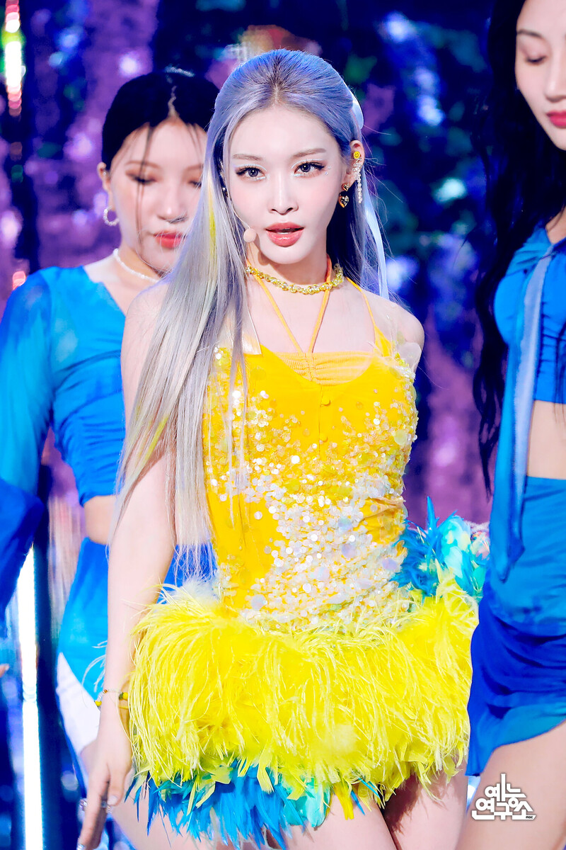 220716 Chungha - 'Sparkling' at Music Core documents 6