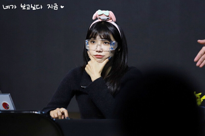 221112 Apink EUNJI at fansign event documents 21