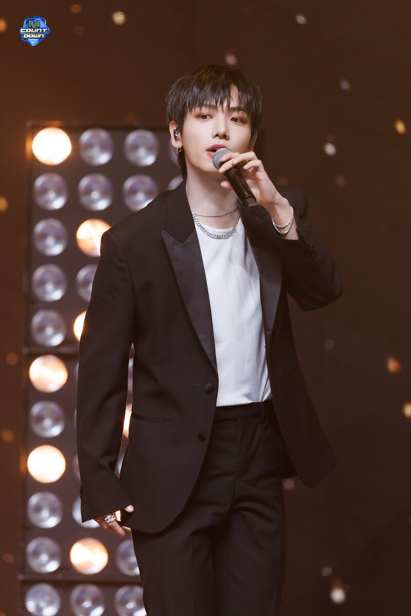 240111 MC Jaehyun - 'Standing Next to You' Special Stage at M Countdown documents 8