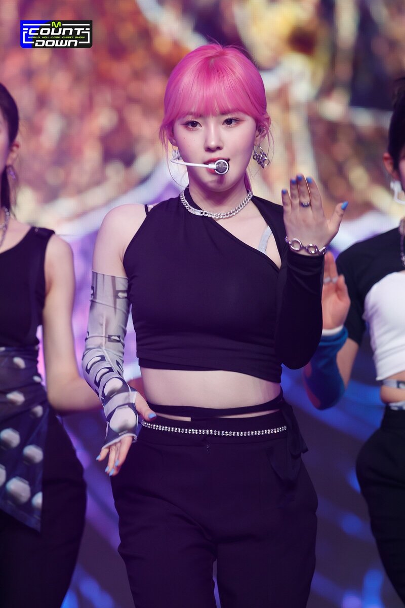 220113 Kep1er - 'MVSK' at M Countdown documents 17