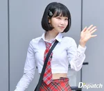 220428 LE SSERAFIM's Chaewon on the Way to "Knowing Brothers" filming by Dispatch