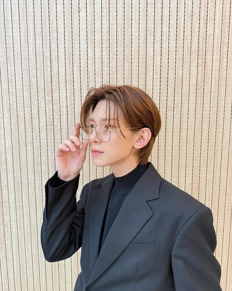 241222 - Yeosang Instagram Update documents 6