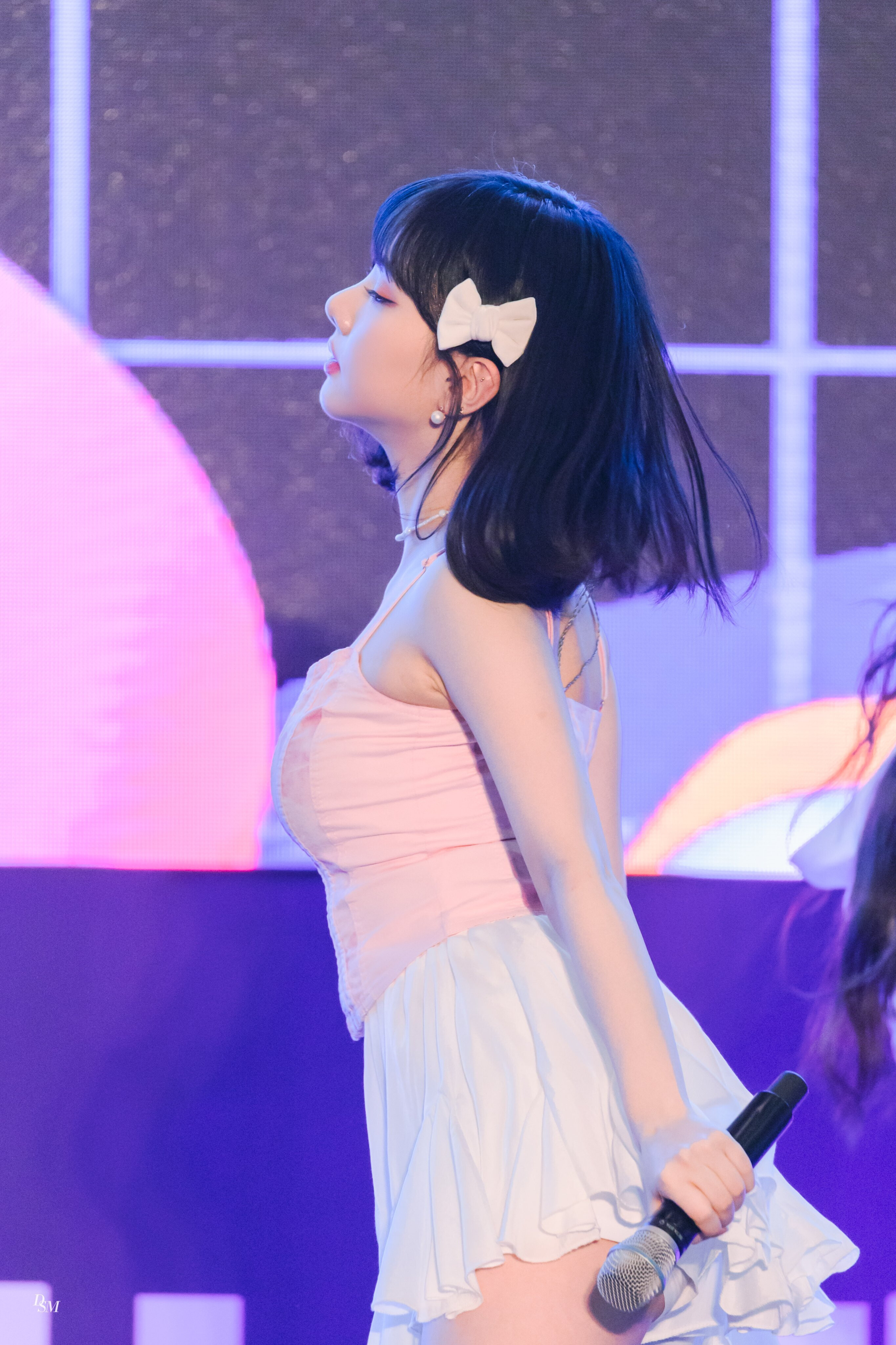 230407 VIVIZ Eunha - Korea Representative Festival Fair In Busan | Kpopping