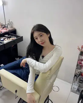 250228 Lee Chaeyeon Instagram Update