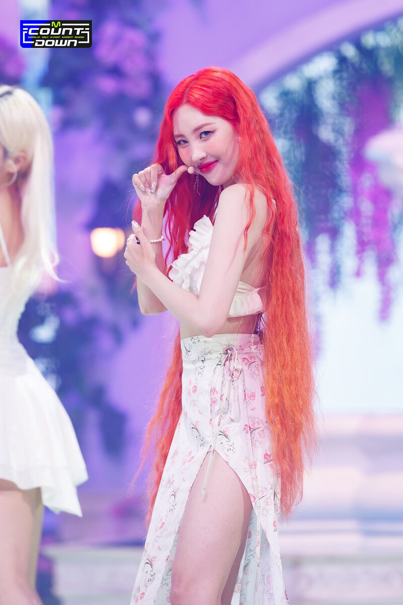 220630 Sunmi - 'Heart Burn' at M Countdown documents 26