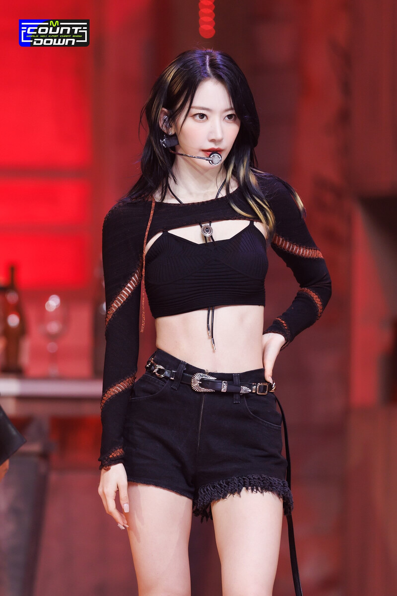 230504 LE SSERAFIM Sakura 'UNFORGIVEN' at M Countdown documents 13