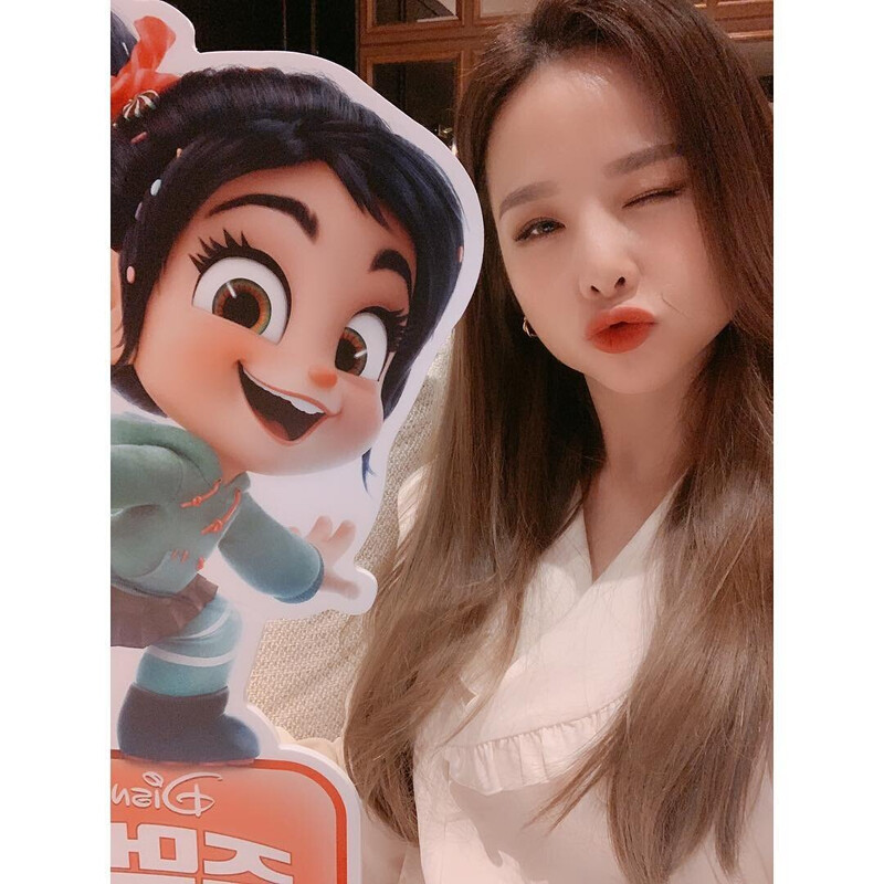 181227 Solji Instagram Update documents 4