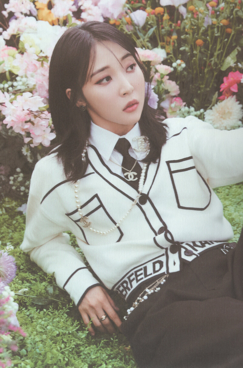 MAMAMOO+ 1st Mini Album "TWO RABBITS" [SCANS] documents 2