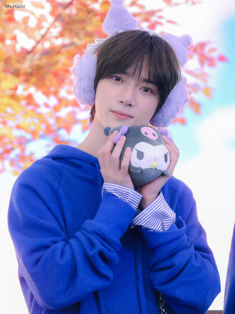 240403 TXT Beomgyu - Soundwave Fansign Event documents 4