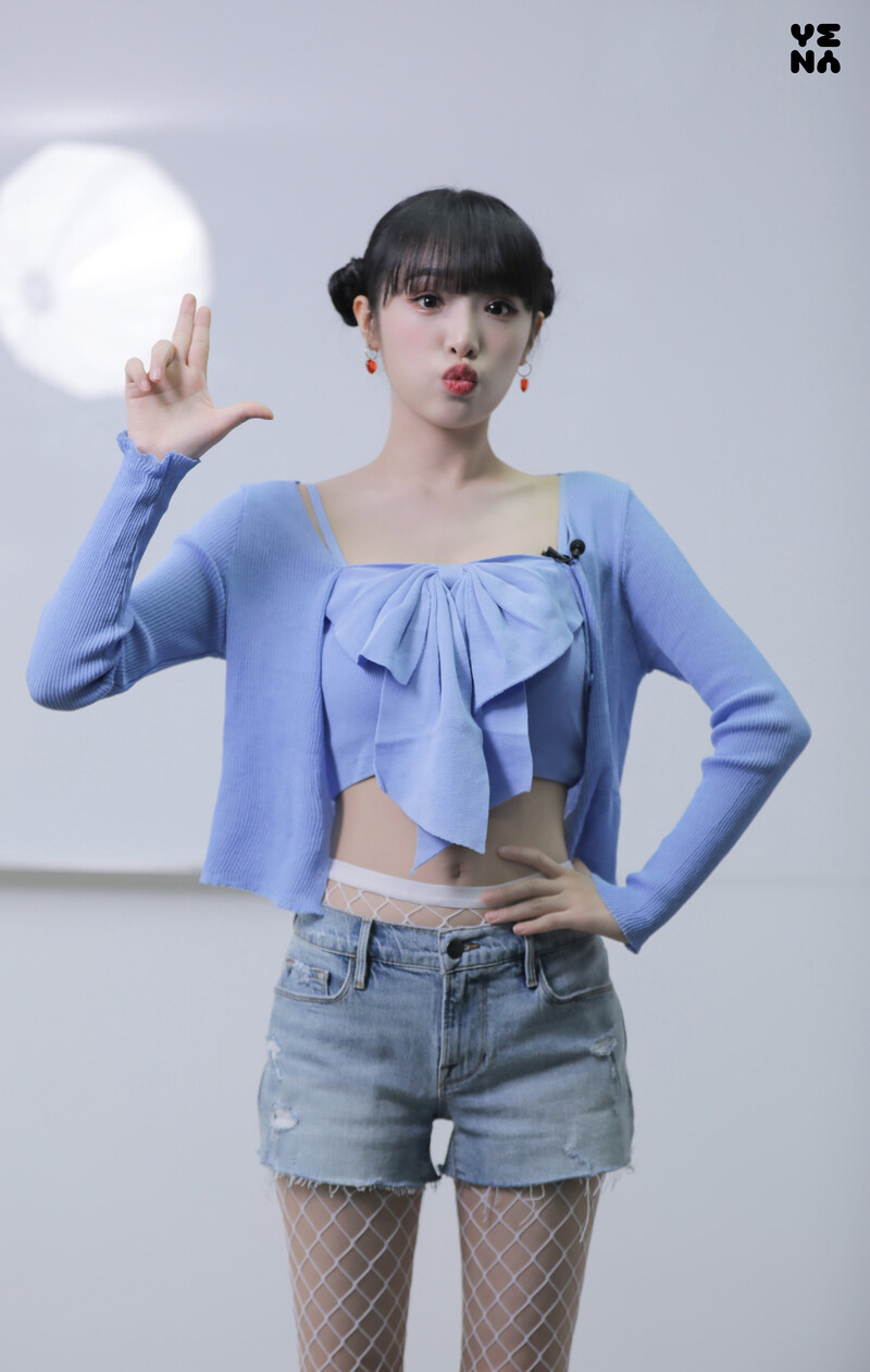 220705 Yuehua Entertainment Naver Update - YENA - 'Sudden Attack' Behind documents 16