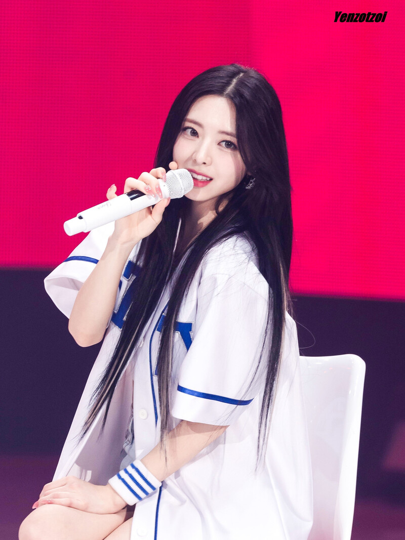 230731 ITZY Yuna - 'Kill My Doubt' Showcase documents 6