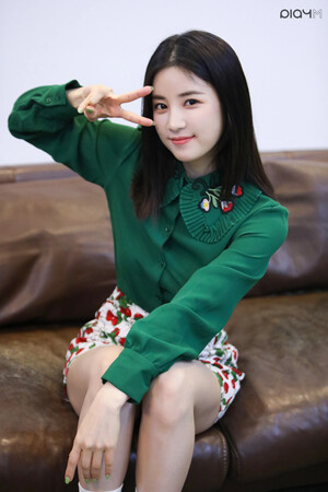 200816 Apink Naver Update - Chorong's OhBoy! Photoshoot Behind