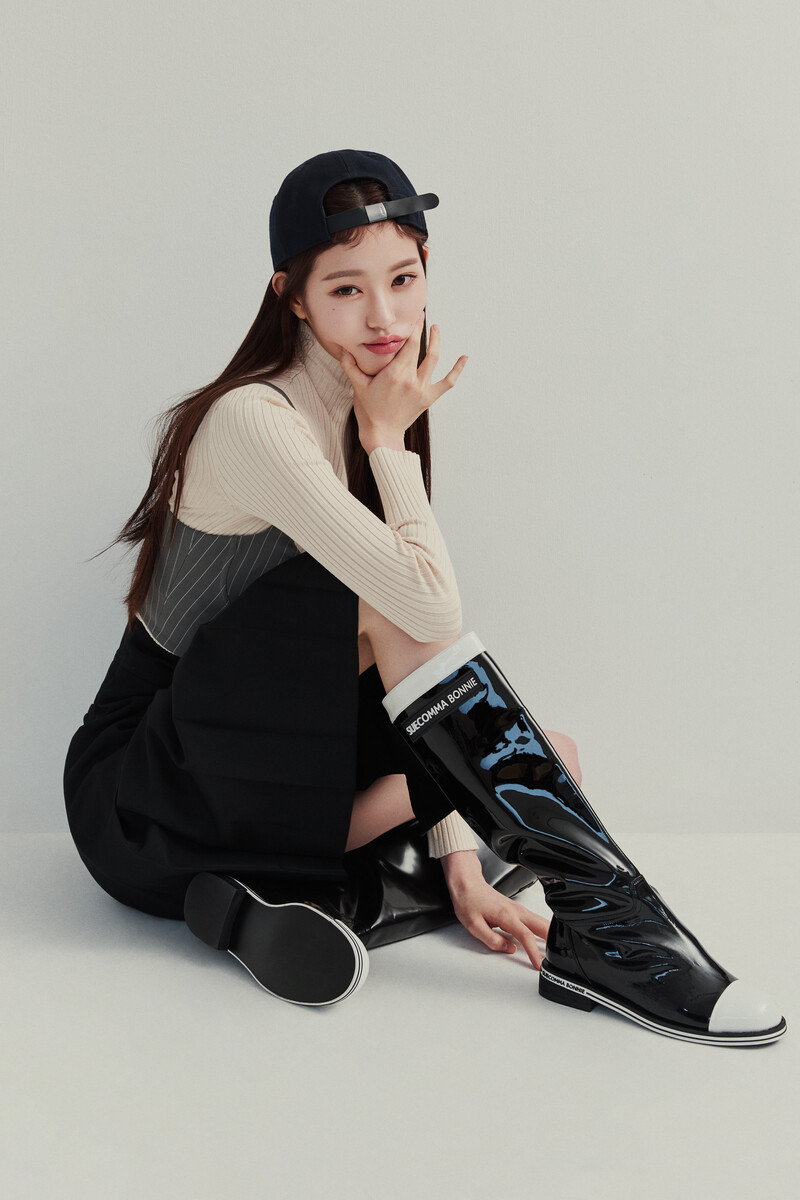 IVE Wonyoung - SUECOMMA BONNIE 2022 FW Collection 'The Gentle Girl' documents 14