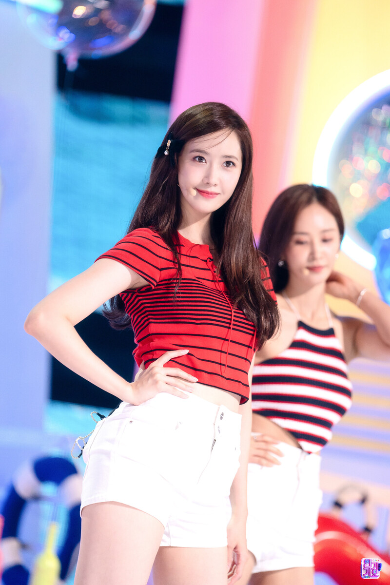 220821 Girls' Generation Yoona - 'FOREVER 1' at Inkigayo documents 2