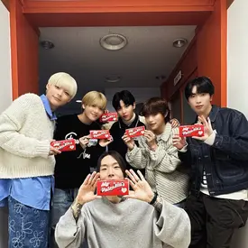 240219 RNUS Twitter Update - POW at Arirang RADIO Radio'n Us