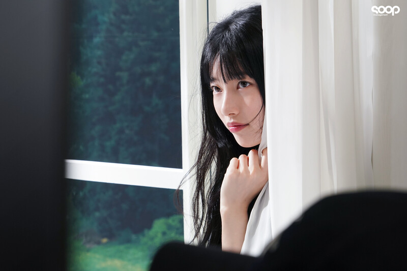 230424 SOOP Naver Post - Bae Suzy - SU:M37 Behind Cut documents 6