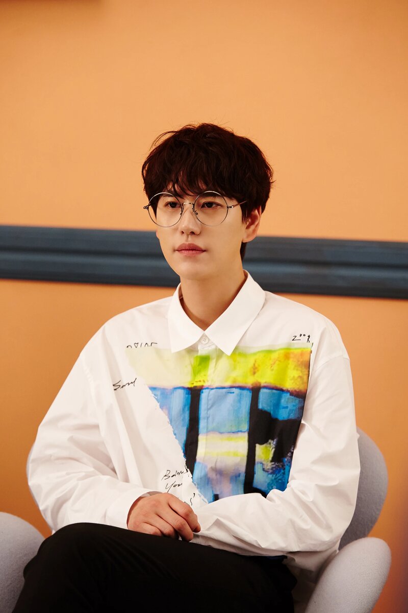 190618 SMTOWN Naver Update - Yesung's "Pink Magic" M/V Behind documents 15