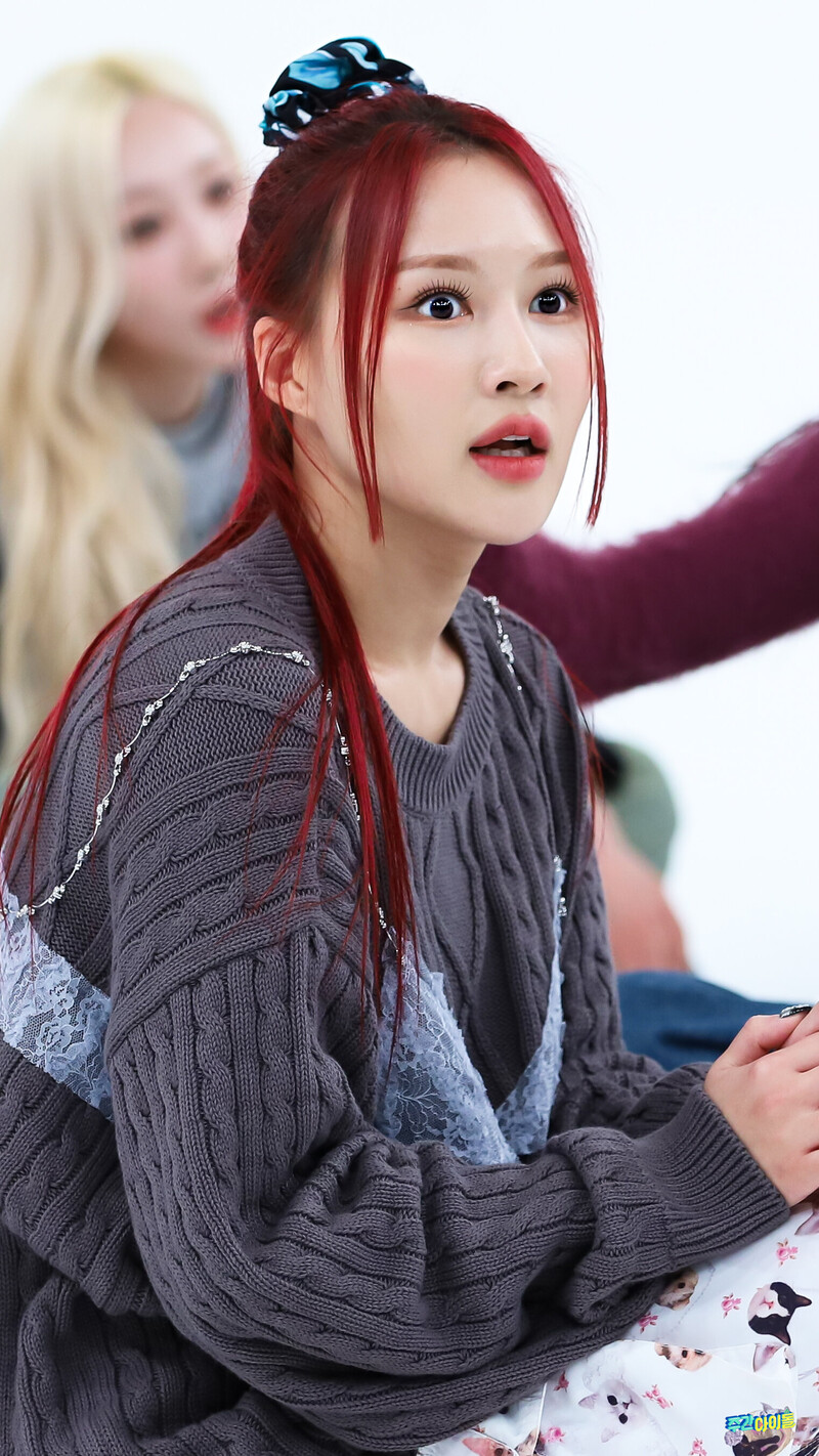 231128 MBC Naver Post - Dreamcatcher Siyeon - Weekly Idol On-site Photos documents 2